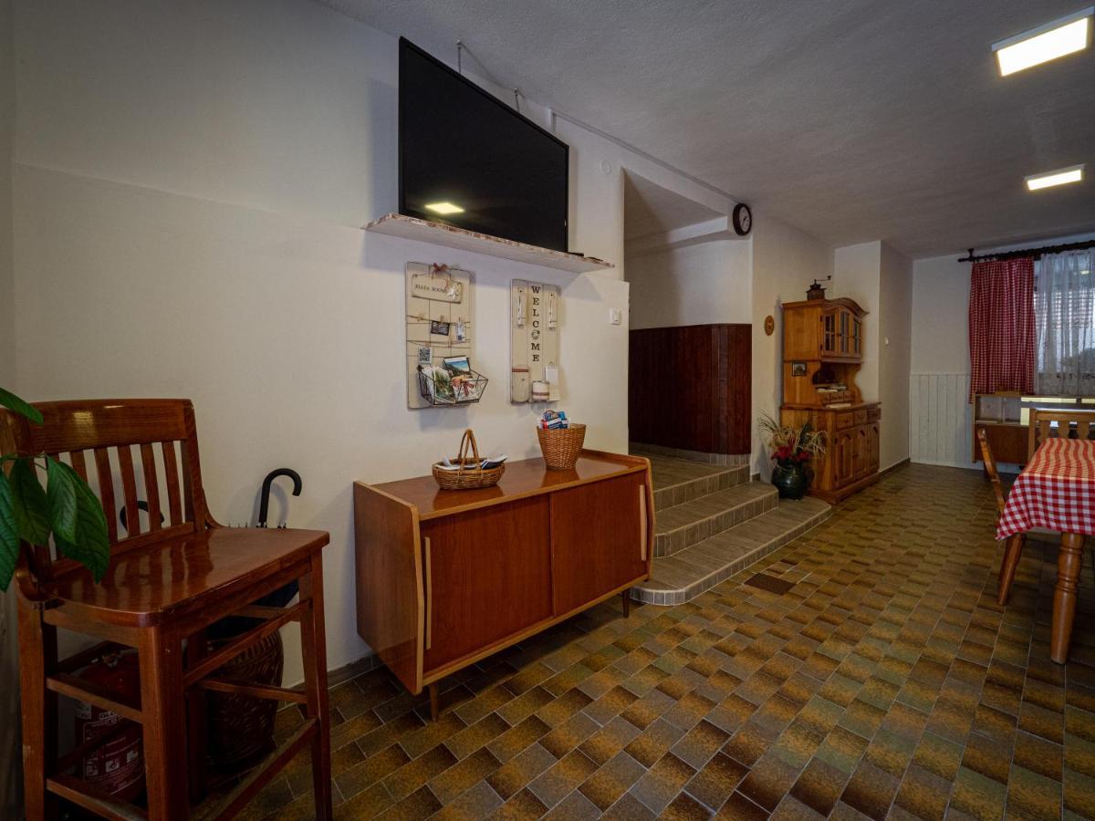 Kiara Rooms Jesenice Kamer foto